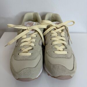 New Balance 574 Shattered Pearl Sneaker Women’s Size 6.5 WL574CIB